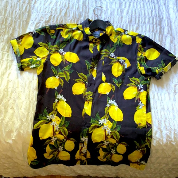 Summer Shirt - Picture 1 of 4